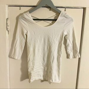 NYTT White Criss Cross Open Back Small